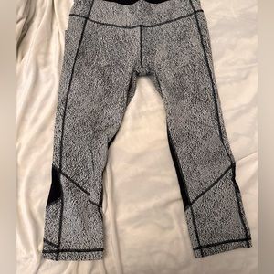 Lululemon cropped leggings